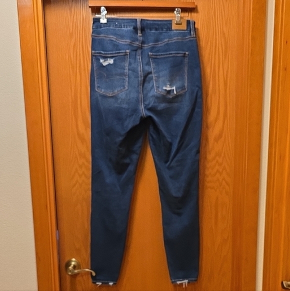 American Eagle Outfitters High Rise Distressed Dark Blue Jeans - Picture 4 of 5